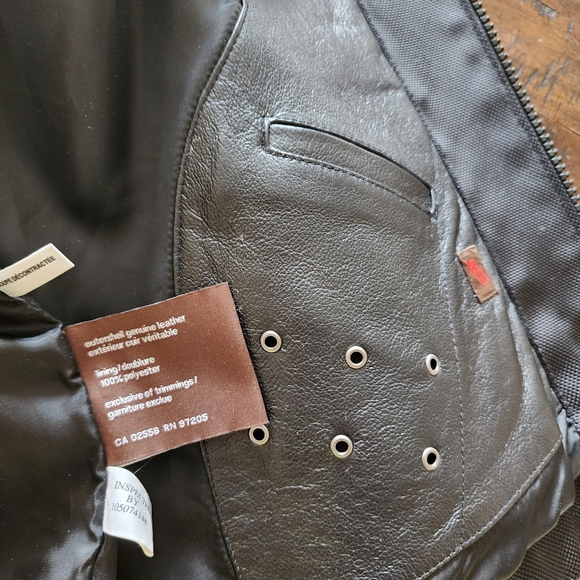 Danier leather jacket - Picture 5 of 8